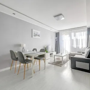 https://apartament-sun-and-sea-riviera.gdanskhotel.org